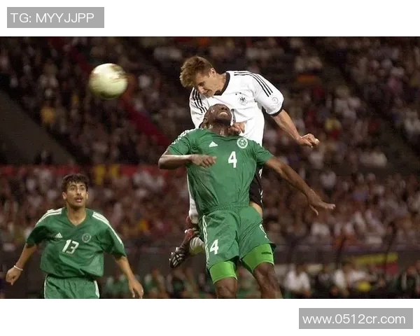 2010年世界杯经典对决荷兰队与德国队的精彩较量回顾