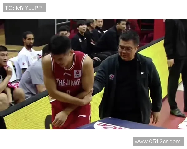 吴前与本内特的巅峰对决谁能在赛场上笑到最后